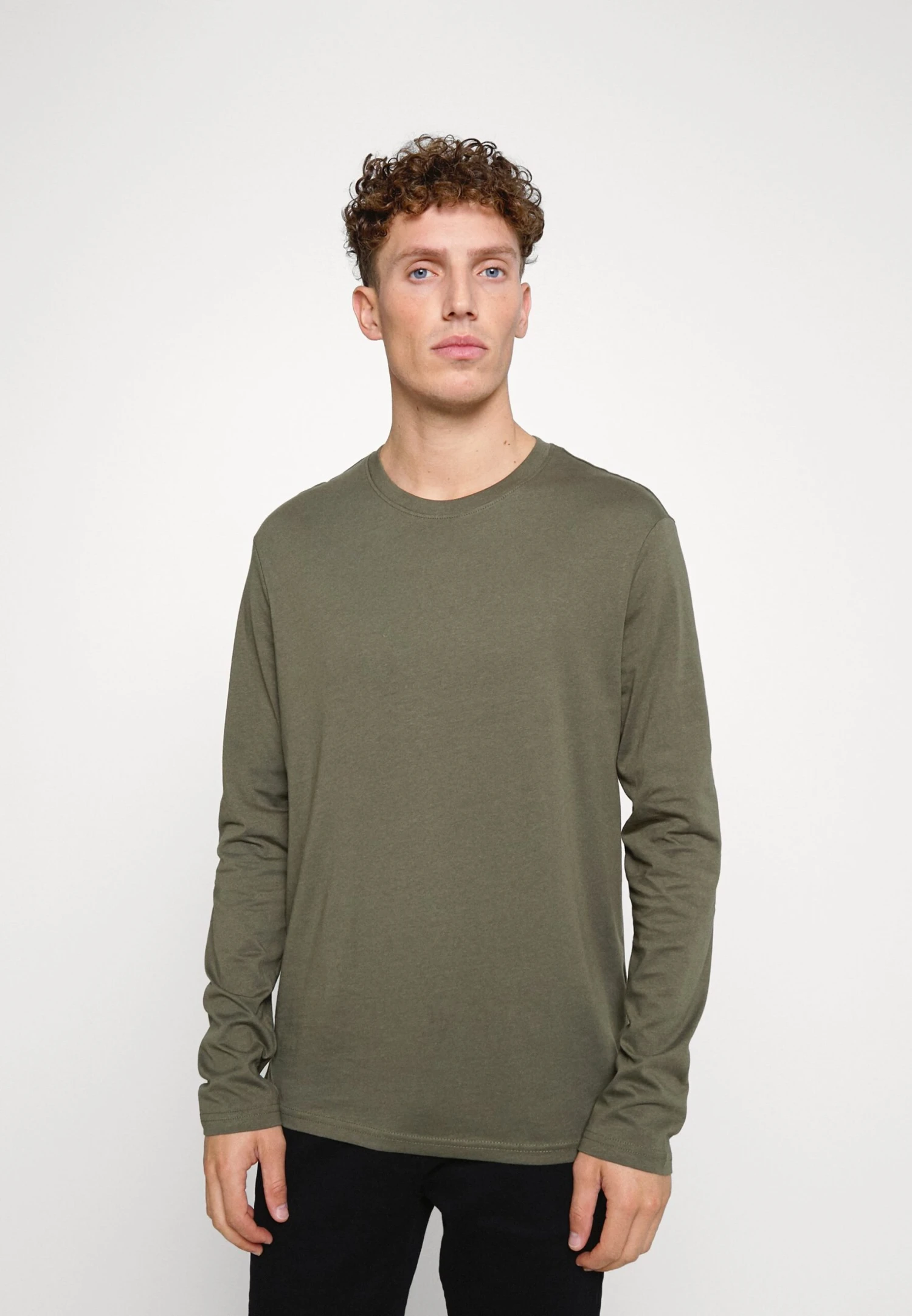 Pier One 5 Pack - Long Sleeved Top - Blue/White/Beige/Olive 6 Pier One 5 Pack - Long Sleeved Top - Blue/White/Beige/Olive - Image 4