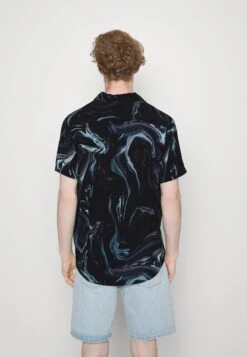 Pier One Marble Resort Unisex - Shirt - Black -Pier One 0420f424c95e4678b3f6a5d999b41298