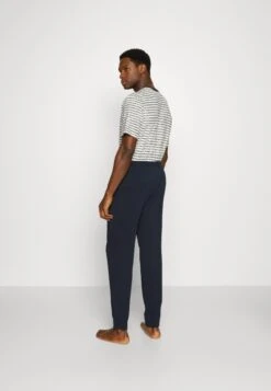 Pier One 2 Pack - Pyjama Bottoms - Dark Blue/Mottled Light Grey -Pier One 058df6f0d3f34a2aaf1cb22da08558a8