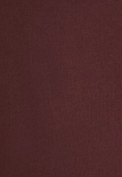 Pier One 3 Pack - Basic T-Shirt - Black/Grey/Bordeaux 19 Pier One 3 Pack - Basic T-Shirt - Black/Grey/Bordeaux -Pier One 1bfe5512547f415990250084a747d41a