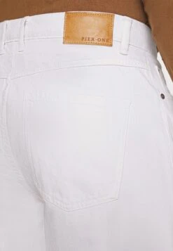 Pier One Relaxed Fit Jeans - White Denim -Pier One 1de79453a8d84faf94f9bab694892756