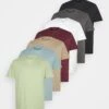 Pier One 7 Pack - Basic T-Shirt - Black /Green /Bordeaux -Pier One 21887bf1d6ec441db354ecf20efd812d