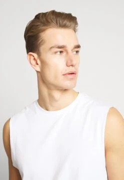 Pier One 3 Pack - Basic T-Shirt -Pier One 21dde7acbf5b42698638ca153e5020d5