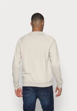 Pier One Crafted Goods Crew - Sweatshirt - Off-White -Pier One 28b331cacde74dc5a0216c7fbd0b70e6