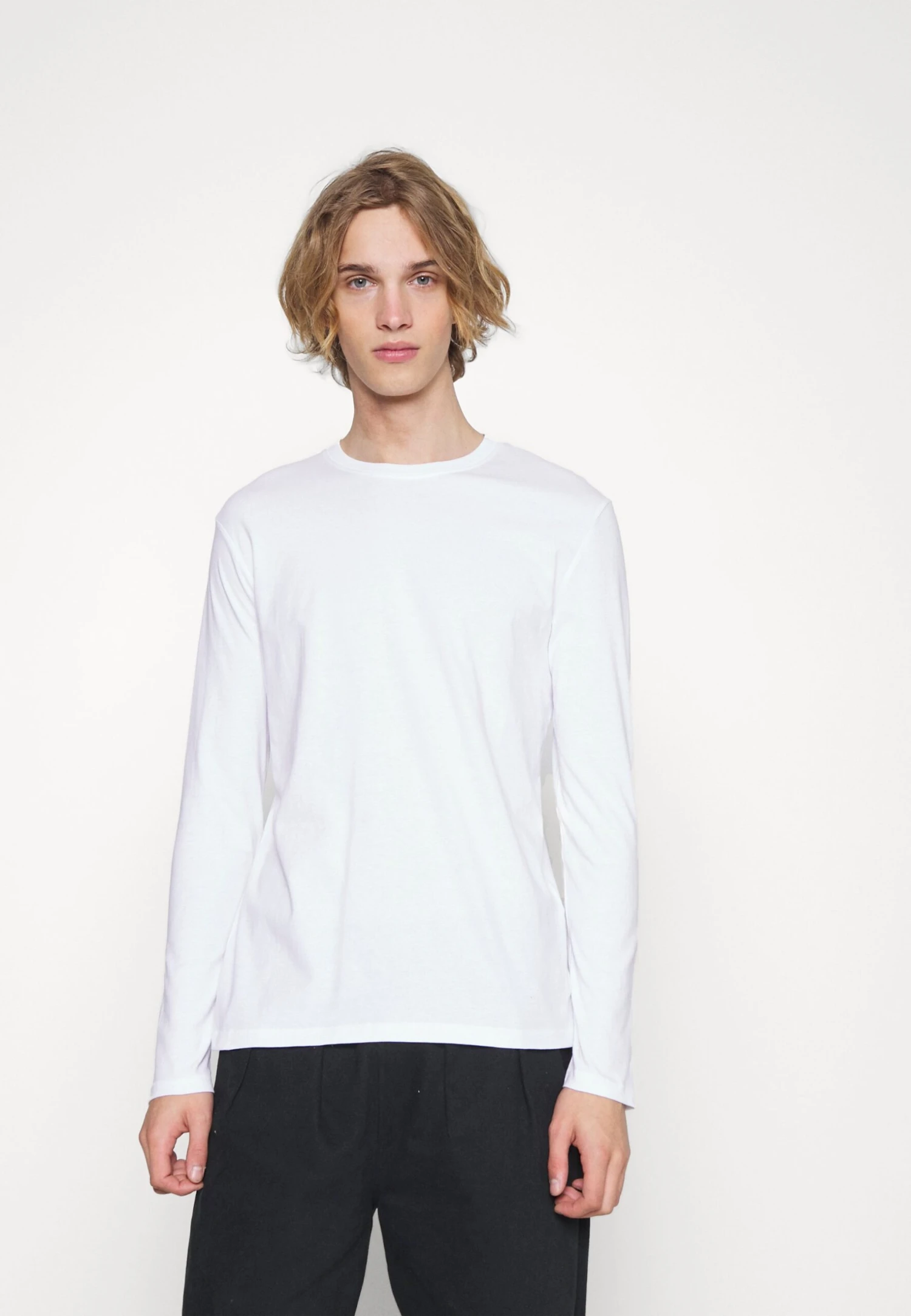 Pier One 5 Pack - Long Sleeved Top - Black/White/Olive 6 Pier One 5 Pack - Long Sleeved Top - Black/White/Olive - Image 4