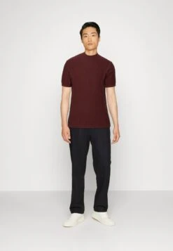 Pier One Print T-Shirt - Brown -Pier One 487d17dc63004ecca3e9b1b3f43ec51b