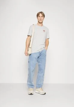 Pier One Print T-Shirt - Light Grey -Pier One 4e8a1f92e3824c67ada26418b5102f8e