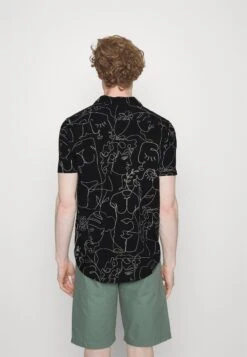 Pier One Resort Regular - Shirt - Black 10 Pier One Resort Regular - Shirt - Black -Pier One 5268045bc35c4972936cbe1c0fae5d99