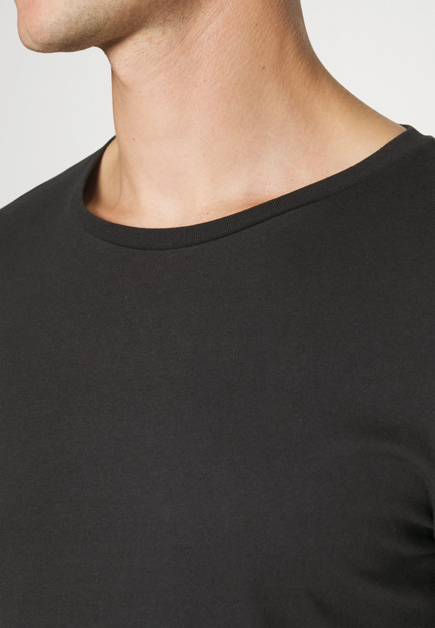 Pier One 2 Pack - Long Sleeved Top - Black/Mottled Dark Grey 10 Pier One 2 Pack - Long Sleeved Top - Black/Mottled Dark Grey - Image 8