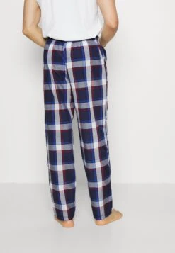 Pier One 2 Pack - Pyjama Bottoms - 503 - Dark Blue_302 - Red -Pier One 61f2048aa9de4452822bf981b723ea2e