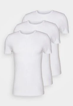 Pier One 3 Pack Muscle Fit- Basic T-Shirt - White 10 Pier One 3 Pack Muscle Fit- Basic T-Shirt - White -Pier One 74e6dafee9a04fa989c9d0d0b4d2897f