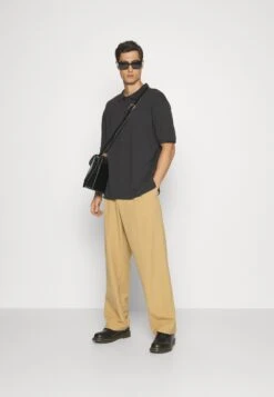 Pier One Polo Shirt -Black -Pier One 7559a307757d4dbdae446966f9983fff