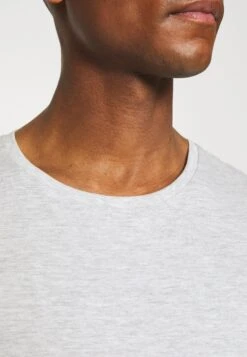 Pier One 5 Pack - Basic T-Shirt - Black/White/Light Grey -Pier One 781514b98ac940a2934d4a3cf6c9ca05