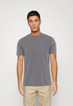 Pier One 7 Pack - Basic T-Shirt - Red/Silver/Royal Blue -Pier One 82c0ab2289fb4d04a1dab9691664f114