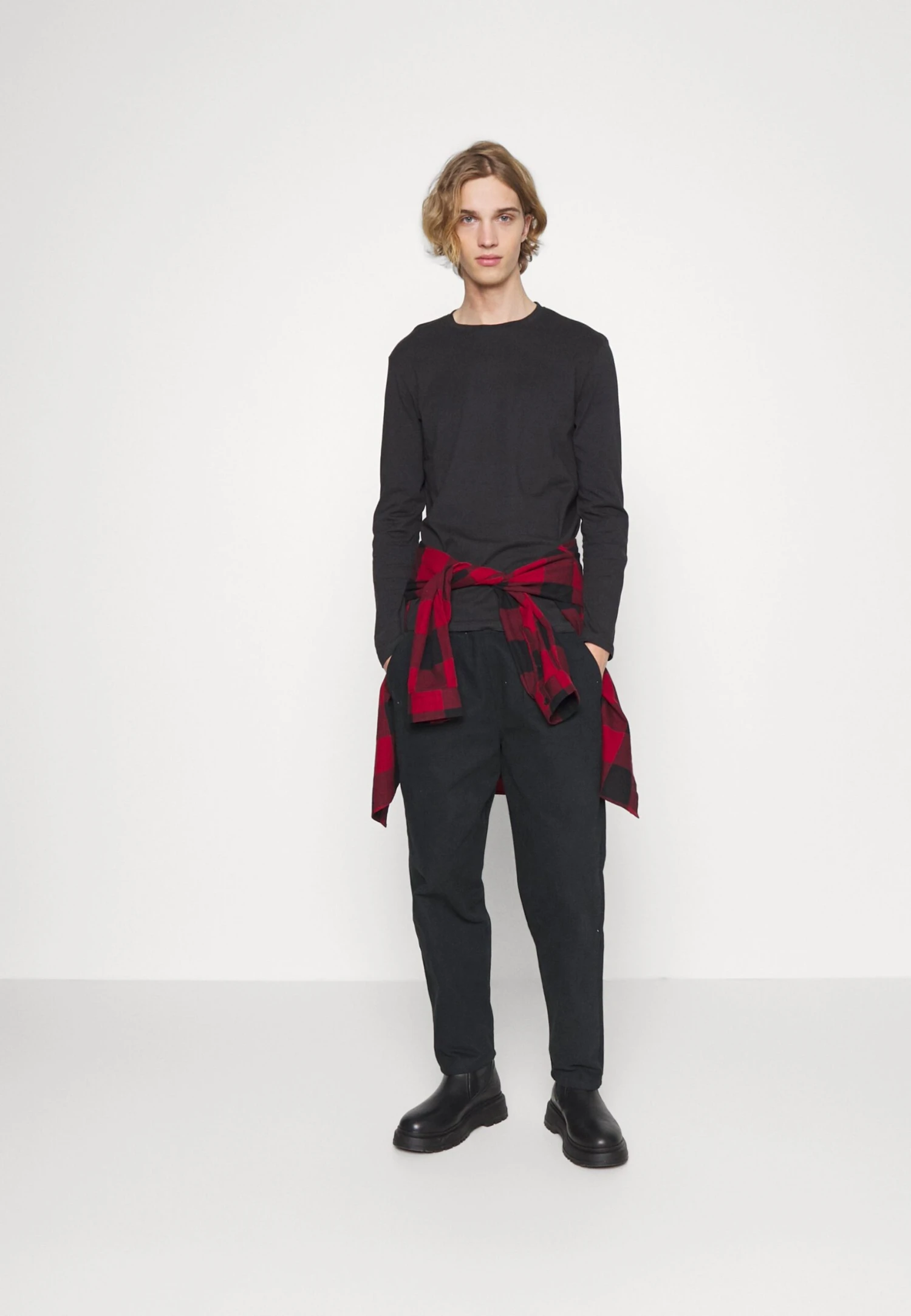 Pier One 5 Pack - Long Sleeved Top - Black/White/Olive 3 Pier One 5 Pack - Long Sleeved Top - Black/White/Olive