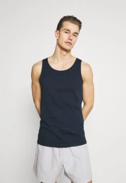 Pier One 3 Pack - Undershirt - Dark Blue/Bordeaux/Off-White -Pier One 8d191badfd5740d09b9c0a104aabe78c