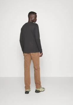 Pier One 3 Pack Unisex- Long Sleeved Top - Black/Bordeaux/Dark Green 11 Pier One 3 Pack Unisex- Long Sleeved Top - Black/Bordeaux/Dark Green -Pier One a2aa8a4e8b484e99969d8950461dc79e