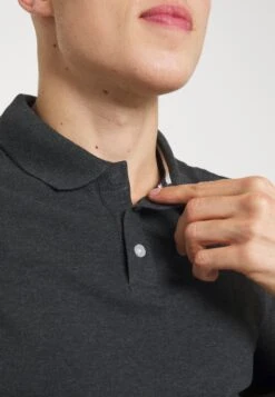 Pier One Polo Shirt - Dark Grey 17 Pier One Polo Shirt - Dark Grey -Pier One a7d4850d28aa4768828d743832f2c42f