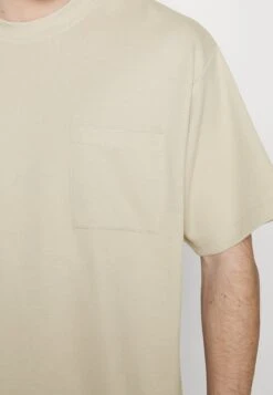 Pier One Basic T-Shirt - Beige -Pier One af8149f997a441459f465ac3afd75f15