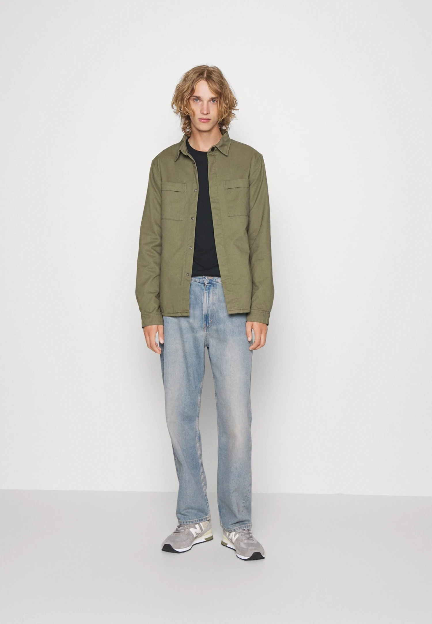 Pier One 5 Pack - Long Sleeved Top - White/Dark Blue/Black 3 Pier One 5 Pack - Long Sleeved Top - White/Dark Blue/Black