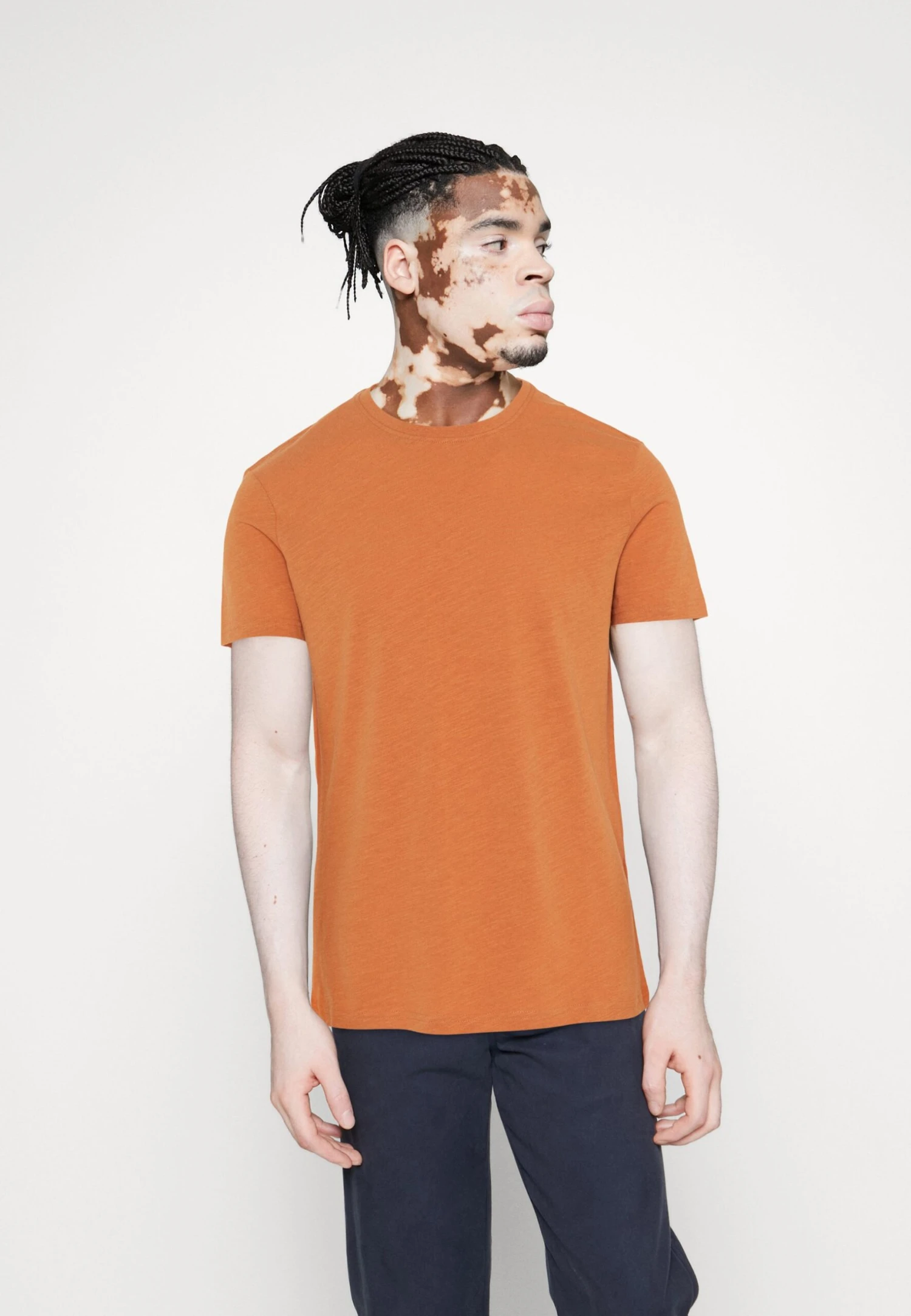 Pier One 5 Pack - Basic T-Shirt - Light Blue/Yellow/Mint 9 Pier One 5 Pack - Basic T-Shirt - Light Blue/Yellow/Mint - Image 7