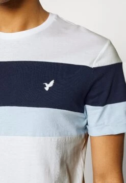 Pier One Print T-Shirt - White/Blue -Pier One b9633214d8374f3ca392090ae2687d7c