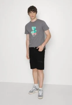 Pier One Unisex 2 Pack - Denim Shorts - Blue/Black Denim -Pier One c0a1e1b030fa43118f482c2c587cc919