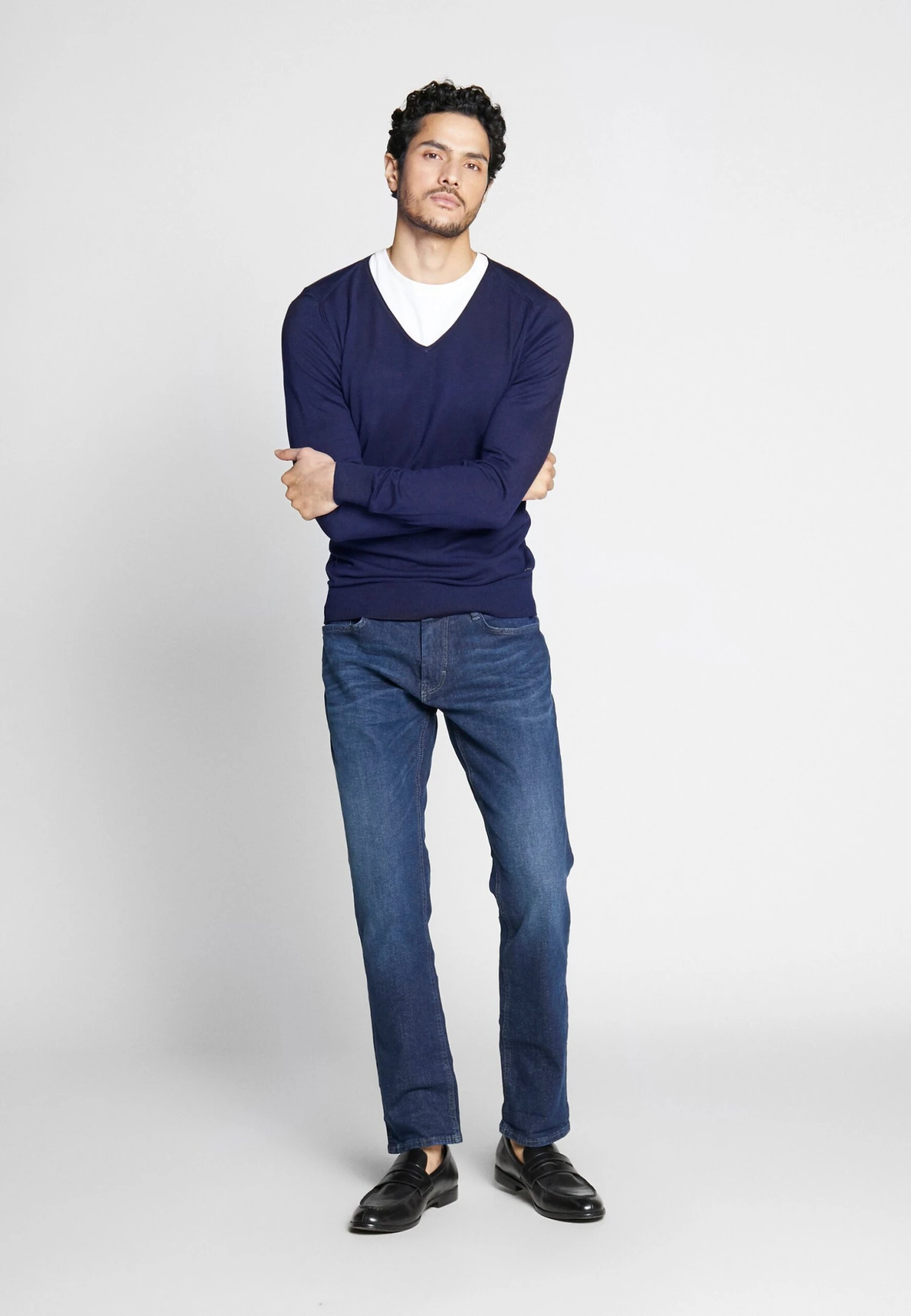 Pier One 4 Pack - Basic T-Shirt - Black/White/Blue 3 Pier One 4 Pack - Basic T-Shirt - Black/White/Blue