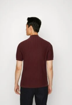 Pier One Print T-Shirt - Brown -Pier One d8033e81f9d14b398afd4f3695426fff