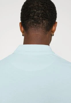 Pier One 3 Pack - Polo Shirt - Light Blue/Blue/Dark Blue -Pier One dc8d7078be0349f2a66422bd4f6d92ae