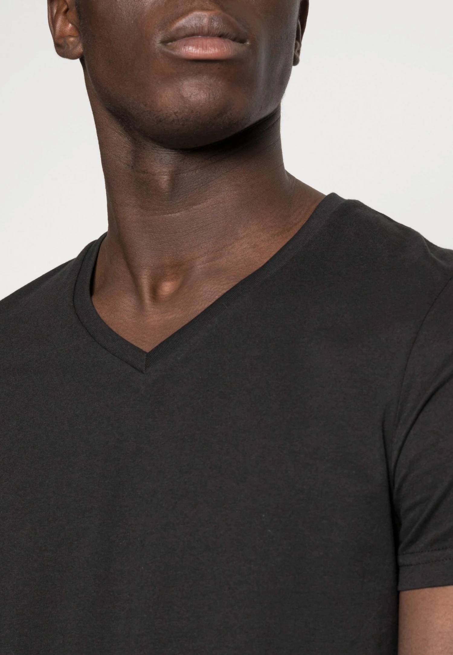 Pier One 3 Pack- Basic T-Shirt - Black 7 Pier One 3 Pack- Basic T-Shirt - Black - Image 5