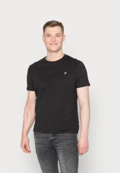 Pier One 5 Pack - Basic T-Shirt - White/Green/Bordeaux/Black/Beige -Pier One e70e7b35dc1349b8bd1c127c6838786c