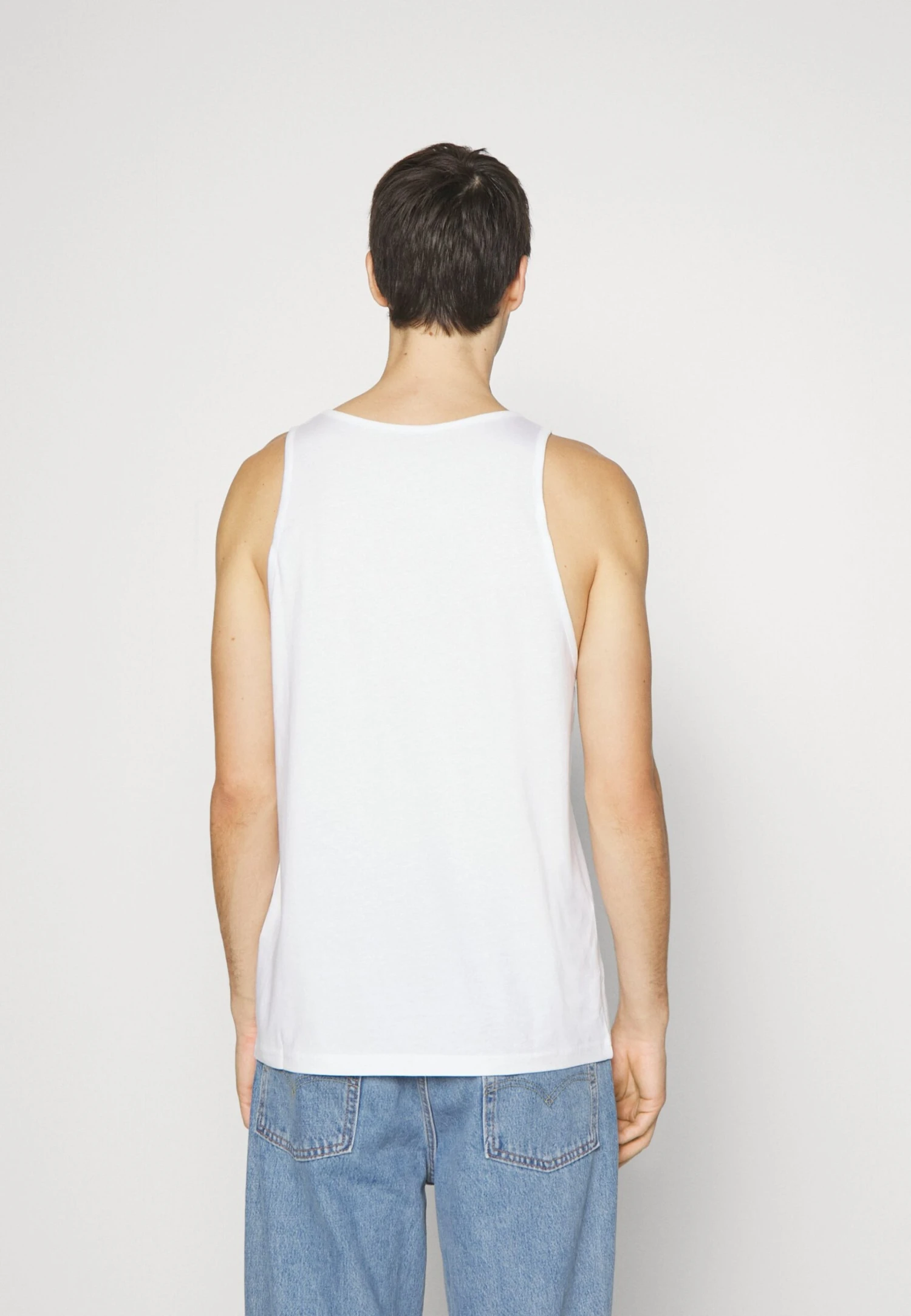 Pier One 5Pack - Top - White 5 Pier One 5Pack - Top - White - Image 3